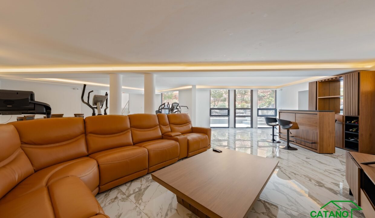 462116-casaencondominio-boulevarddelaluz-jardinesdelpedregal-venta-catanobienesraices-37