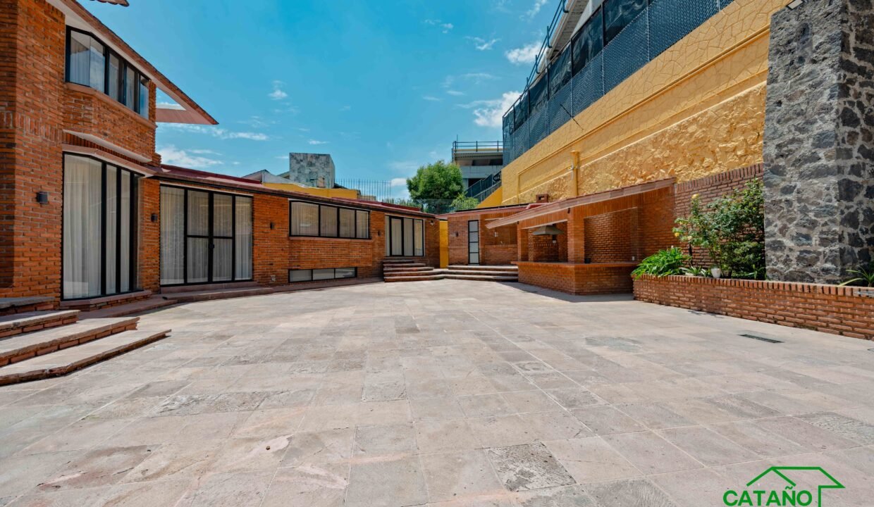 462116-casaencondominio-boulevarddelaluz-jardinesdelpedregal-venta-catanobienesraices-4