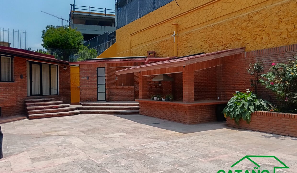 462116-casaencondominio-boulevarddelaluz-jardinesdelpedregal-venta-catanobienesraices-4