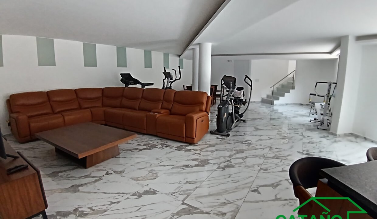462116-casaencondominio-boulevarddelaluz-jardinesdelpedregal-venta-catanobienesraices-8