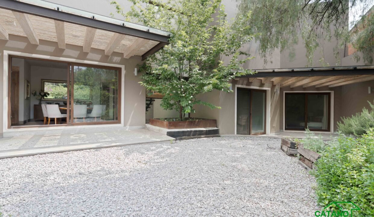 462117-casa-lluvia-jardinesdelpedregal-venta-cataobienesraices-5