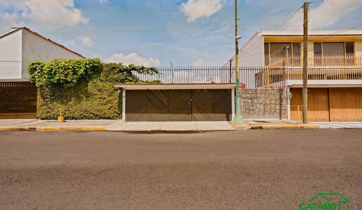 4622521-casa-cerrodecubitos-romerodeterreros-venta-catanobienesraices-1