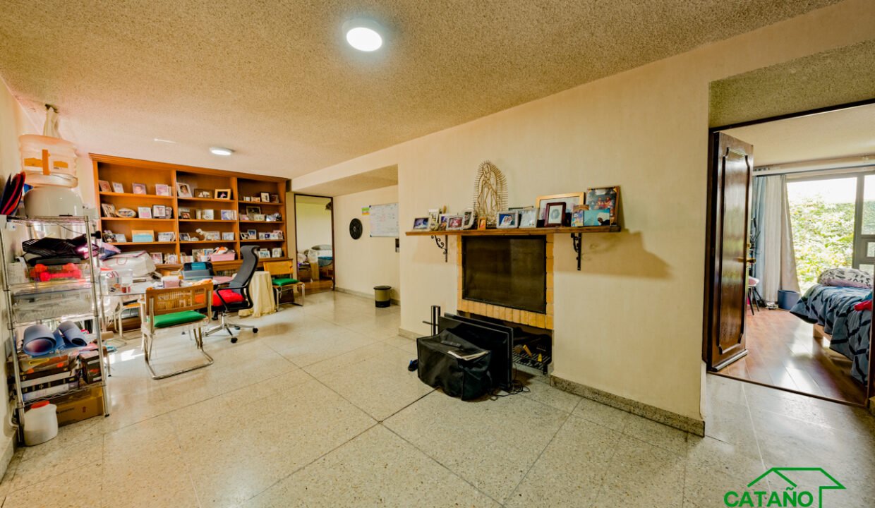 4622521-casa-cerrodecubitos-romerodeterreros-venta-catanobienesraices-23