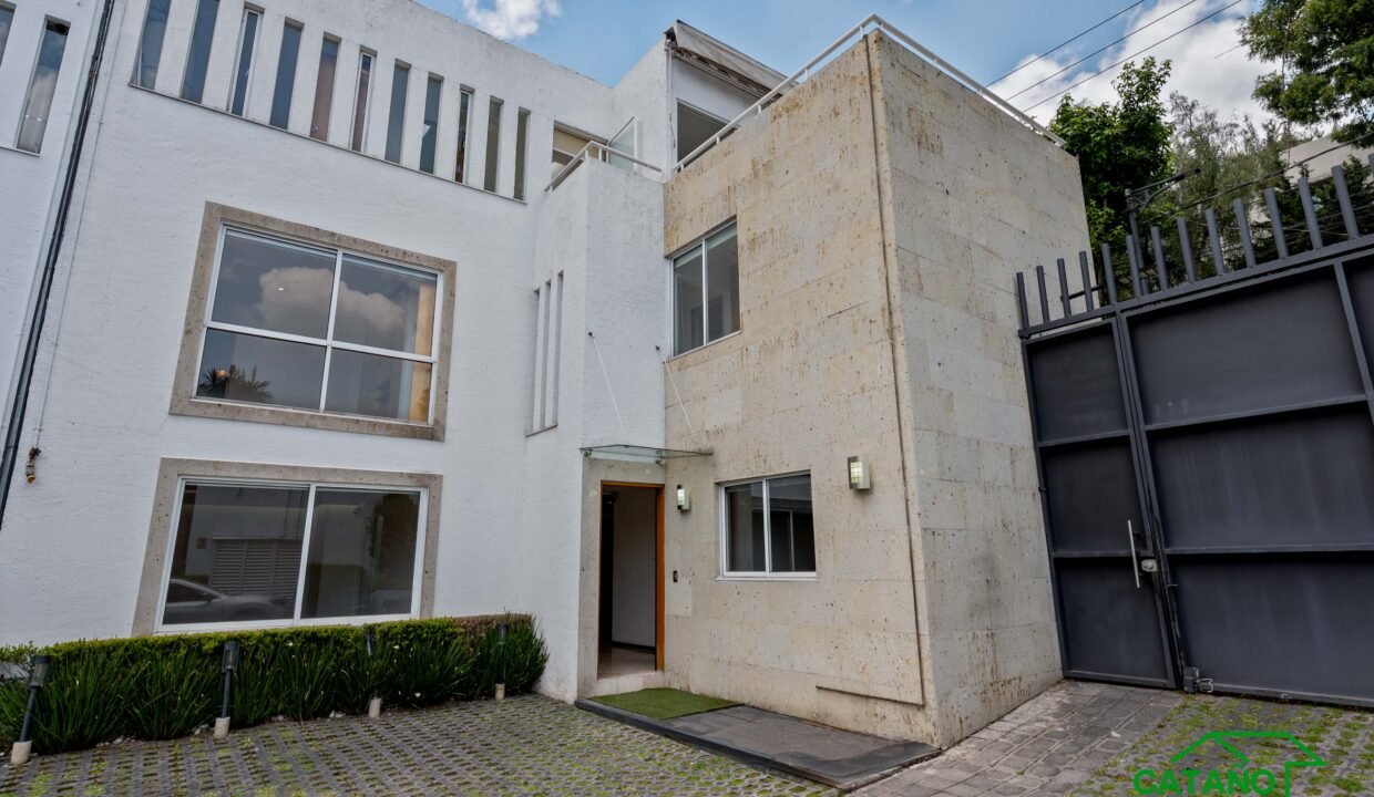 4623025-casaencondominio-sanfrancisco-venta-catanobienesraices-1