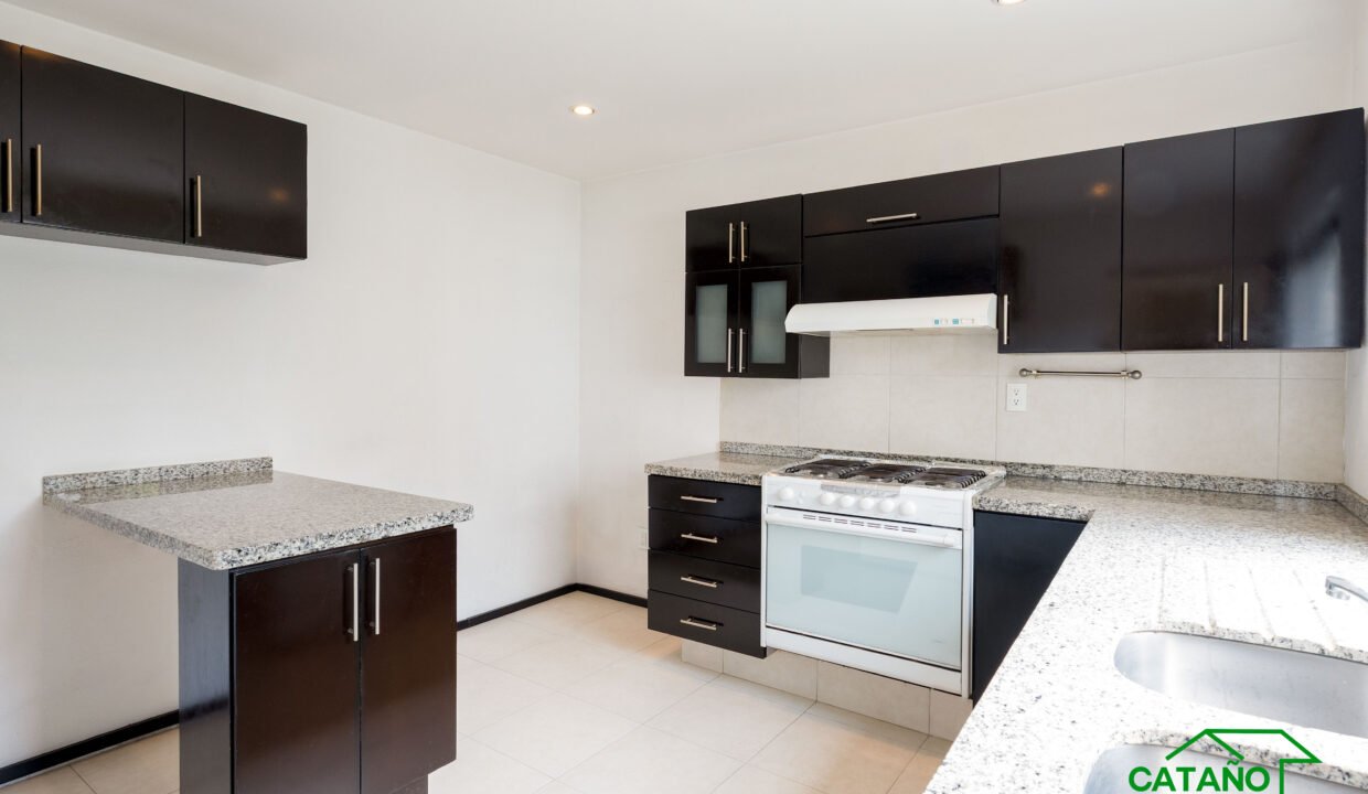 4623025-casaencondominio-sanfrancisco-venta-catanobienesraices-6