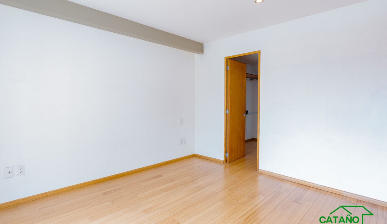 4623025-casaencondominio-sanfrancisco-venta-catanobienesraices-9