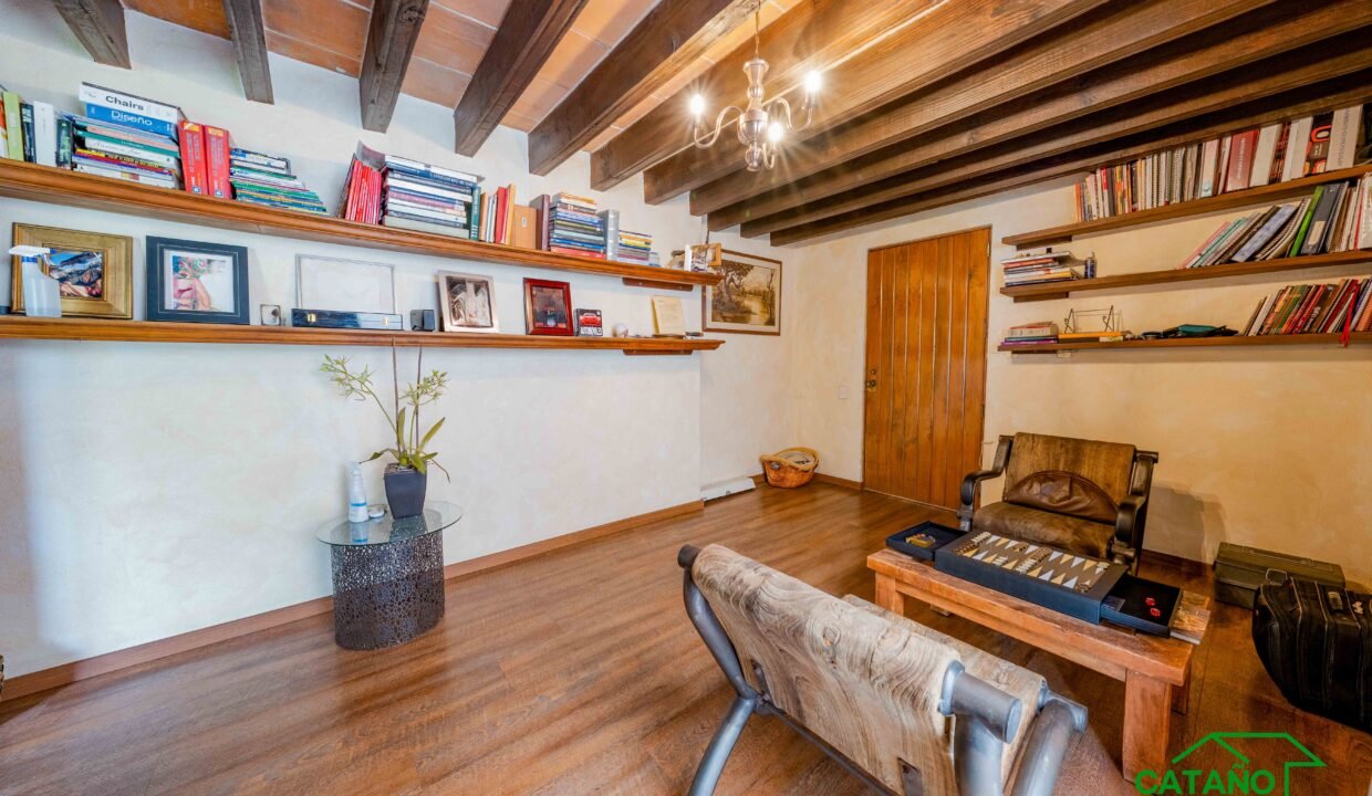 4623026-casa-caminorealatetelpan-olivardelospadres-venta-catanobienesraices-38