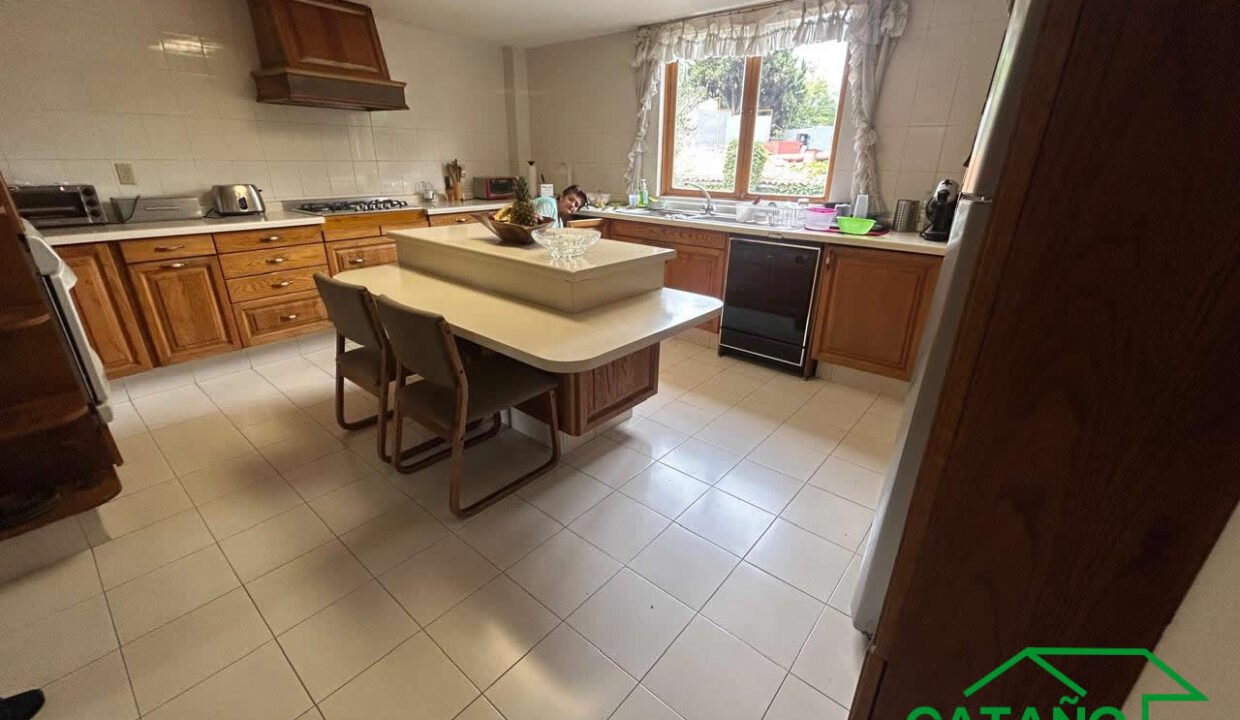 4623433-casaencondominio-blvddelaluz-jardinesdelpedregal-venta-catanobienesraices-10
