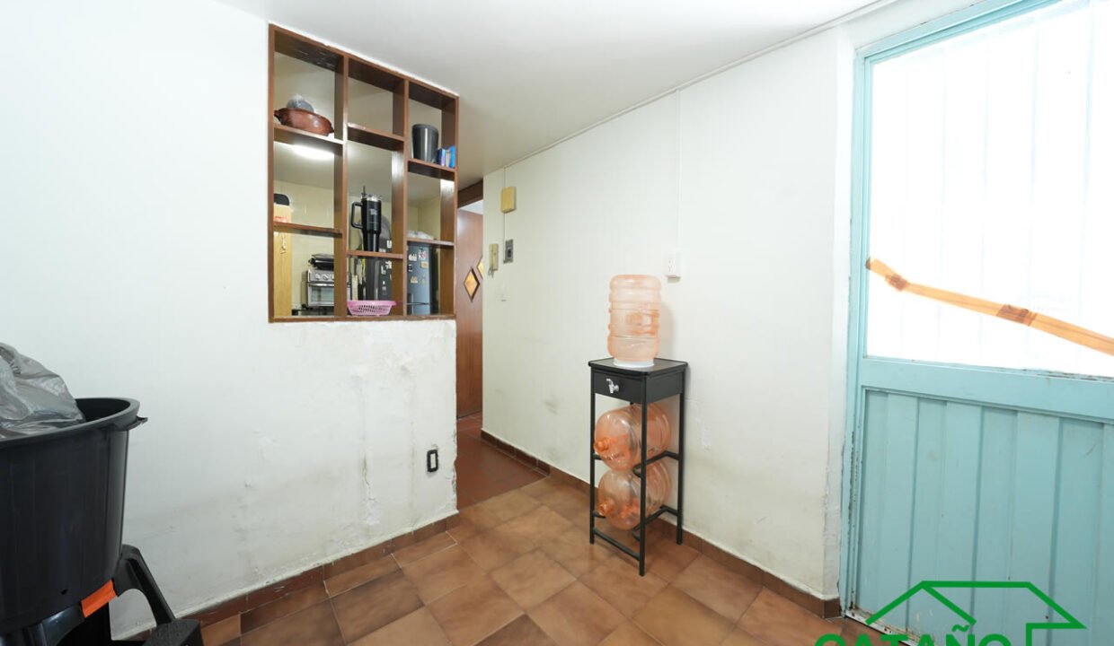4625413-departamento-centenario-mercedgomez-venta-catanobienesraices-15
