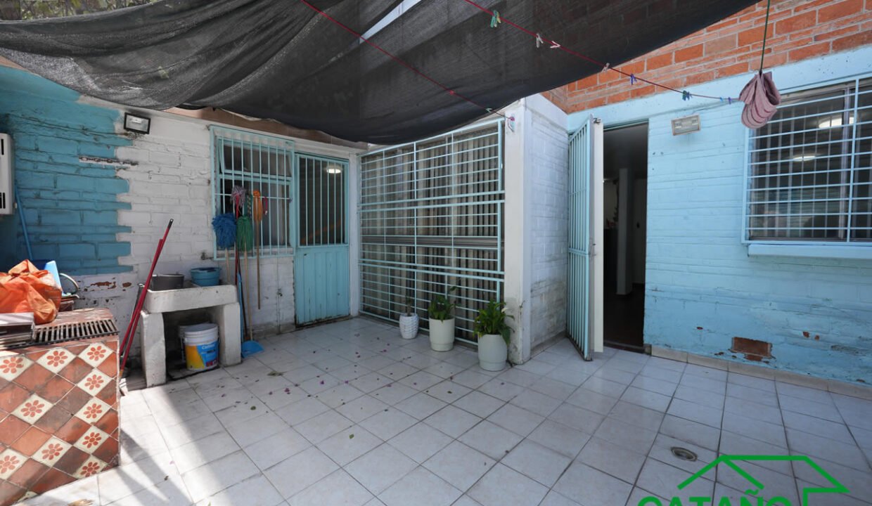 4625413-departamento-centenario-mercedgomez-venta-catanobienesraices-17
