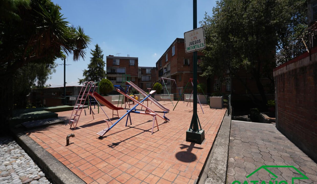 4625413-departamento-centenario-mercedgomez-venta-catanobienesraices-19