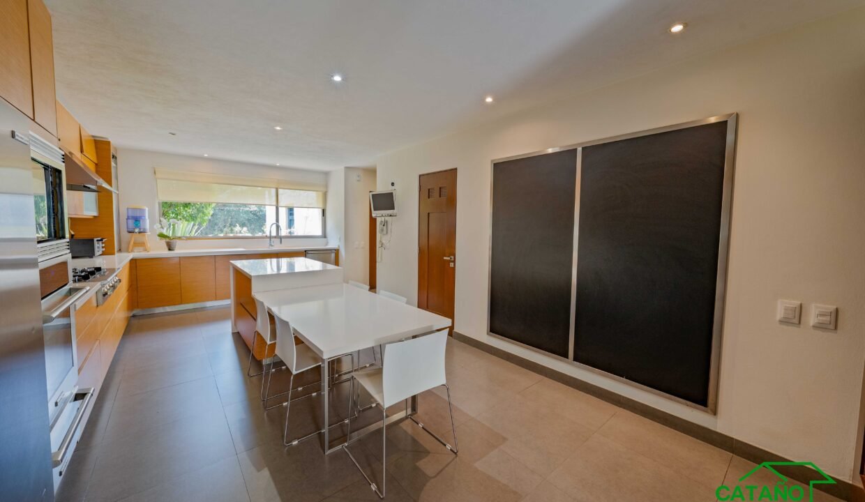 4625817-casaencondominio-barriosanfrancisco-venta-catanobienesraices-11