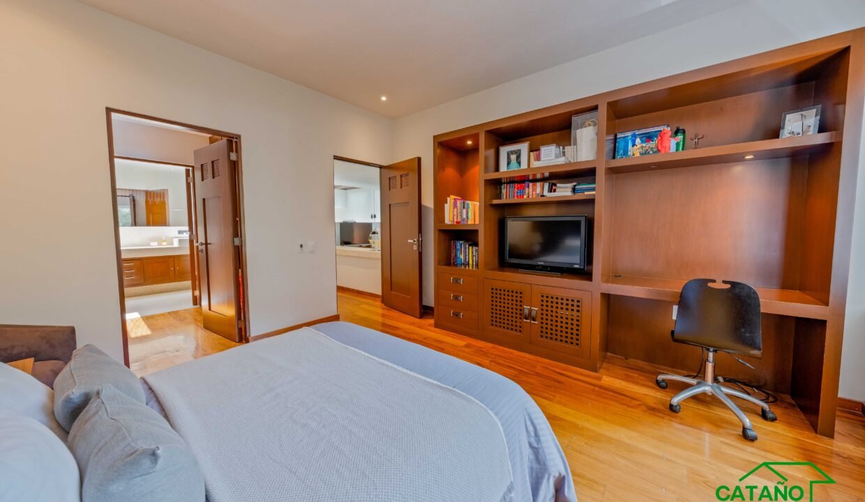 4625817-casaencondominio-barriosanfrancisco-venta-catanobienesraices-39
