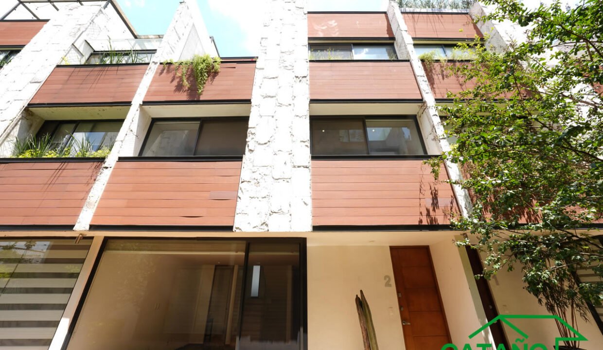4626025-casaencondominio-lopezcotilla-delvallesur-venta-catanobienesraices-1