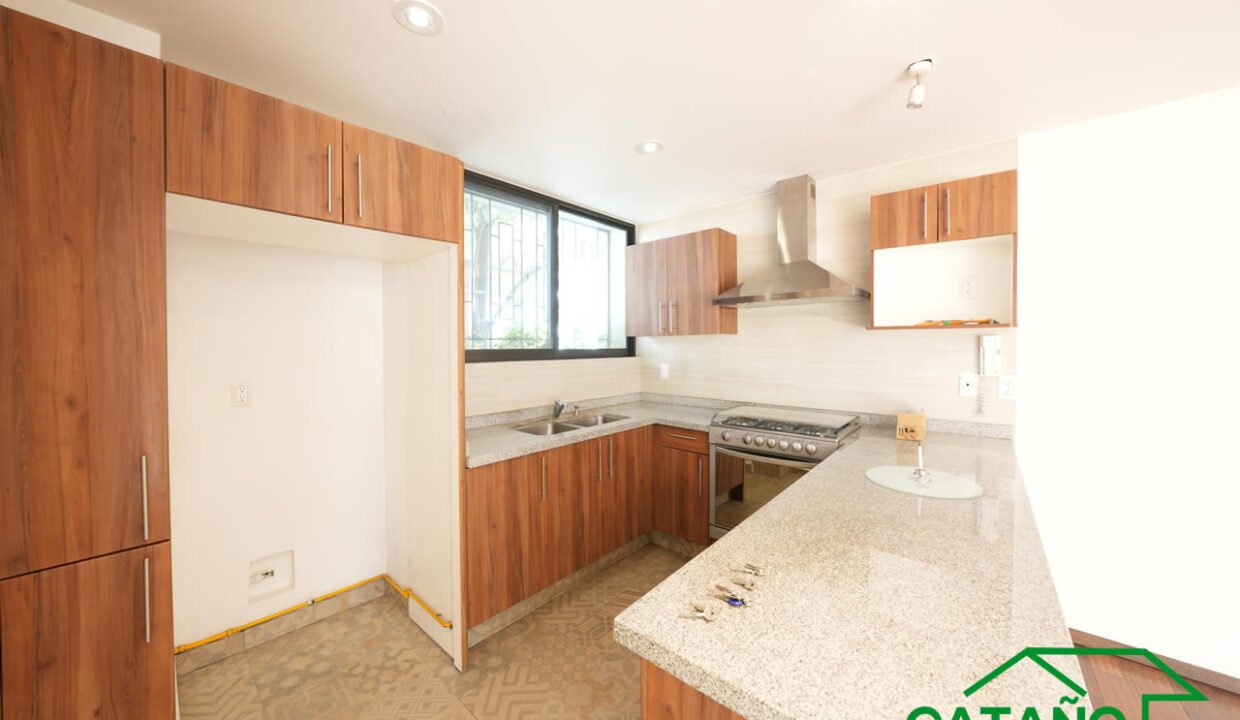 4626025-casaencondominio-lopezcotilla-delvallesur-venta-catanobienesraices-7