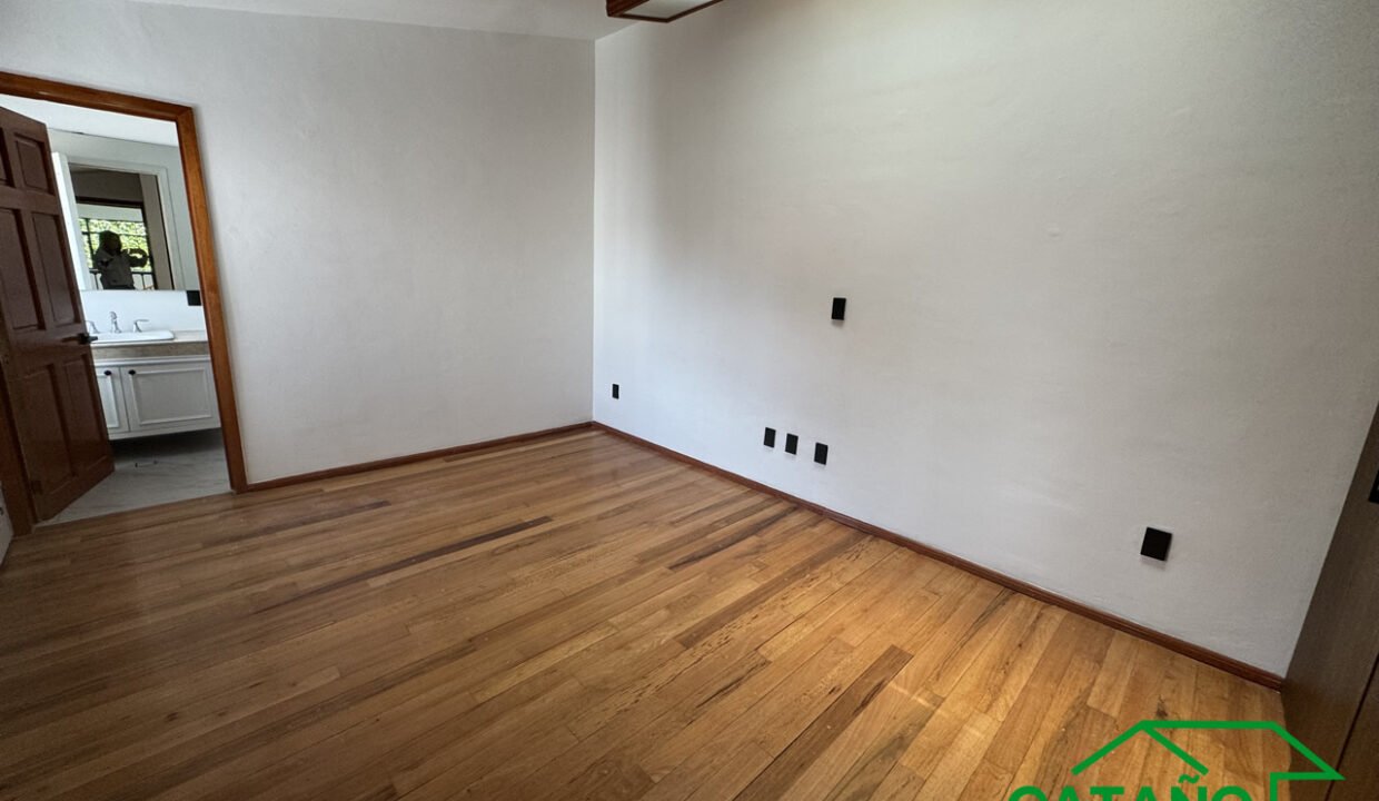 462661-casaencondominio-santiago-sanjeronimo-renta-catanobienesraices-23