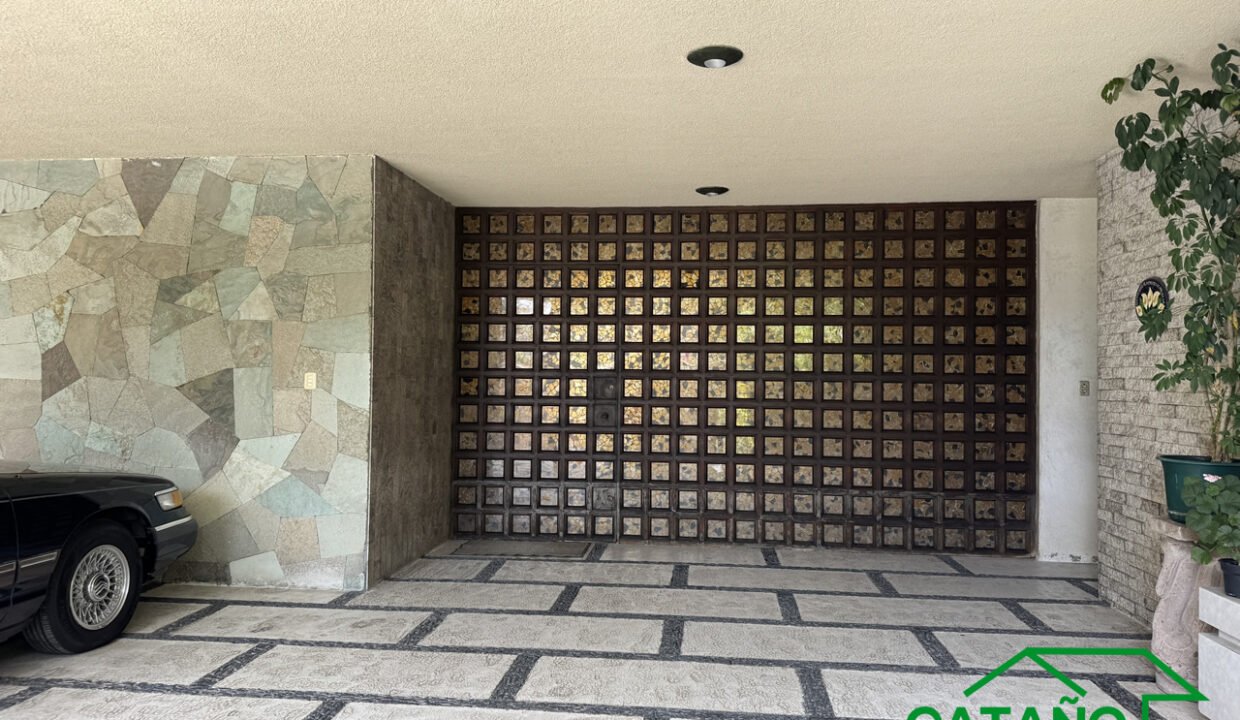 4627521-CASA-ROCAS-JARDINES_DEL_PEDREGAL-VENTA-CATANOBIENESRAICES-22