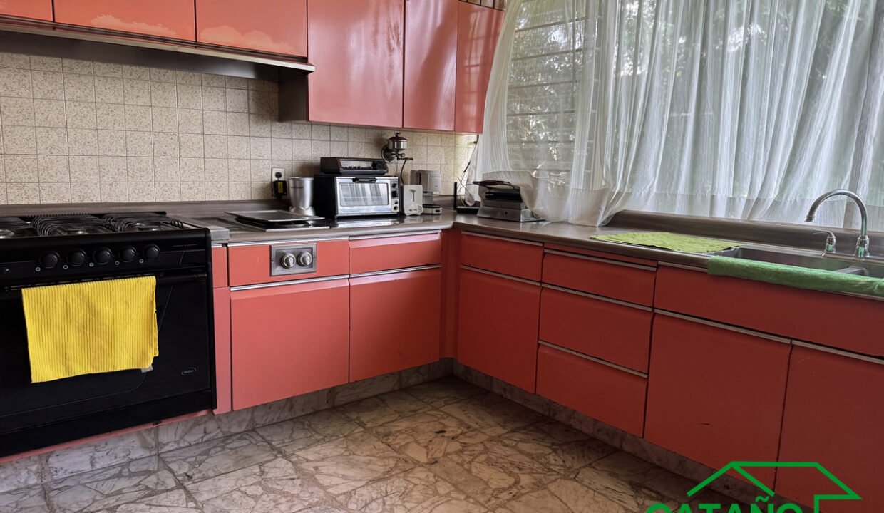 4627521-CASA-ROCAS-JARDINES_DEL_PEDREGAL-VENTA-CATANOBIENESRAICES-4
