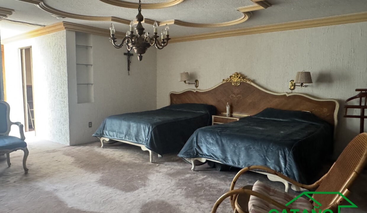 4627521-CASA-ROCAS-JARDINES_DEL_PEDREGAL-VENTA-CATANOBIENESRAICES-8
